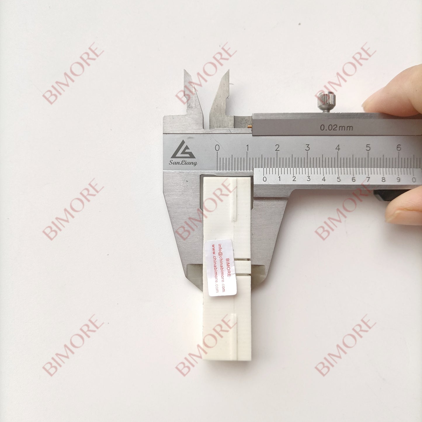 Lote de 50 deslizadores de zapata para puerta de ascensor BIMORE para accesorios 700P, longitud 58 mm