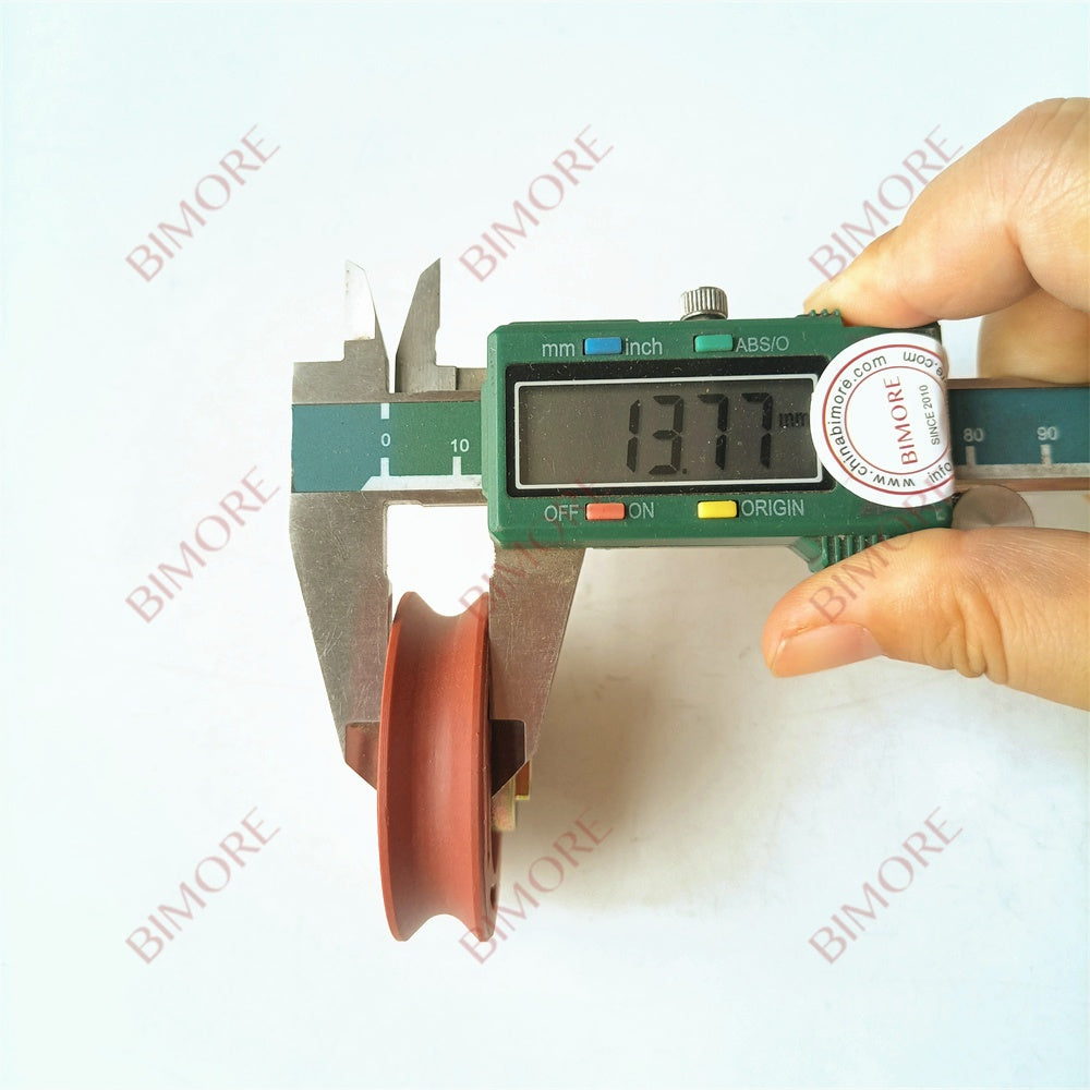 10 piezas/lote KM89628G02 Rodillo de suspensión de puerta superior de ascensor 50x14x6201 OD 50 mm W 14 mm