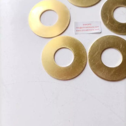 100 piezas/lote DEE2739693 Cadena de escalera mecánica Arandela de latón D30/13 mm S = 1 mm para 13 kV