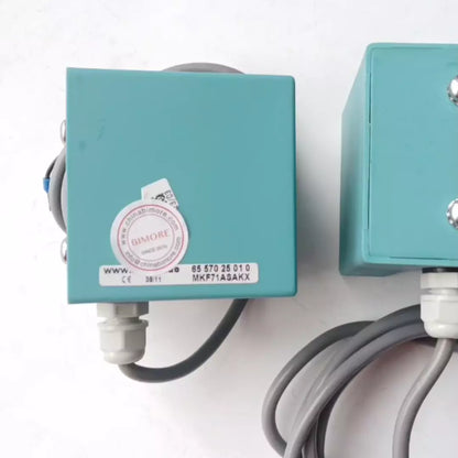 1 unidad/lote MKF71ASAKX Sensor de puerta de ascensor ZS Interruptor magnético Repuestos para ascensor