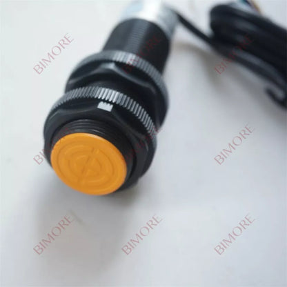 4 piezas/lote LC-MV59X Sensor de proximidad con interruptor magnético de celda de carga digital para ascensor