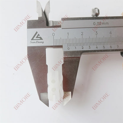 Lote de 100 unidades de deslizadores de elevador BIMORE 300P V30 5400 (largo x ancho x alto): 19,5 mm, ancho x 19 mm, altura x 10 mm.