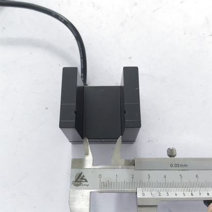 4PCS GLS 126 NT2 NO GLS126NT2NO Lift Sensor Photoelectric Switch 109579 Elevator Sensor Lift Spare Parts