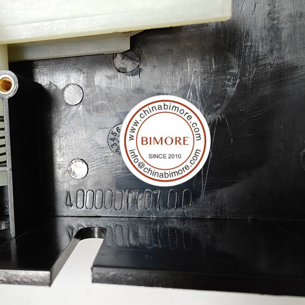 2PCS/LOT Escalator Handrail Cover Plate ABS Inlet for FT853 Parts 4000001659 400000170700