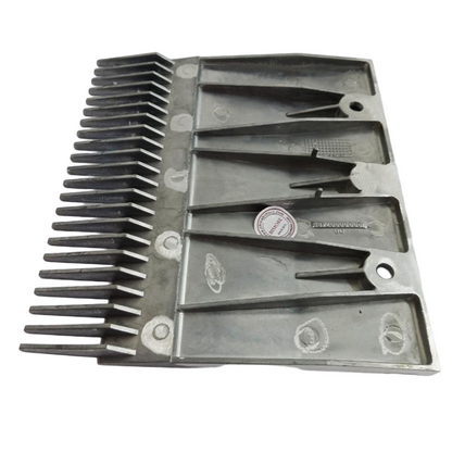 10PCS/LOT Escalator Parts Moving Walkway Comb Plate 22T 2 Holes DB 300000007488 DB300000007488 Length 207mm Width 185mm Install Size 112mm