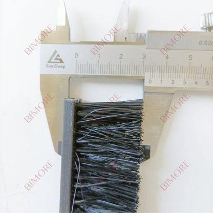 for ECO3000 Escalator Parts Single-row Skirt Deflector Brush Black Nylon DEE4017572 11.5*33 W 11.5mm H 33mm With Base Customize