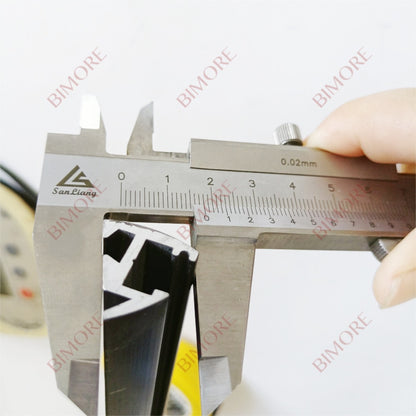 for ECO3000 Escalator Parts Single-row Skirt Deflector Brush Black Nylon DEE4017572 11.5*33 W 11.5mm H 33mm With Base Customize