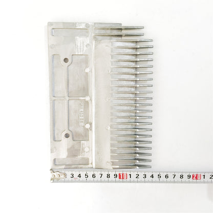 20pcs GAA453BM-Left Escalator Comb 23 Teeth Escalator Metal Comb Escalator Parts