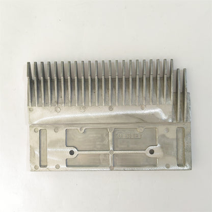 20pcs GAA453BM-Right Escalator Comb 24 Teeth Escalator Metal Comb Escalator Parts