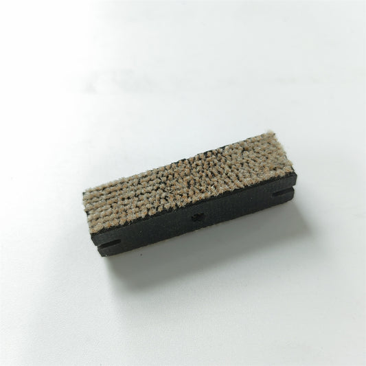 50PCS FAA470E1 FAA470E Elevator Door Slider L=80mm W=13mm H35mm Lift Spare Parts