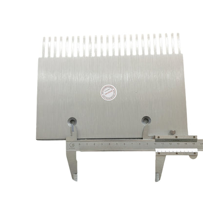 5PCS/LOT GAA453BV5 GAA453BV BV5 Escalator Comb Left L206.4mm W150mm 24teeth