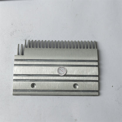 10PCS/LOT GAA453BM Escalator Aluminum Comb GAA453BM3 XAA453BM3 Left