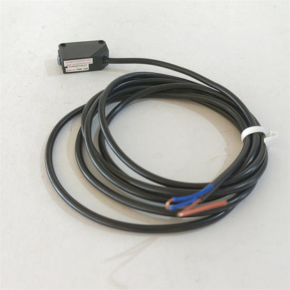 1PC/LOT XUM2AKCNL2T Elevator Photoelectric Sensor