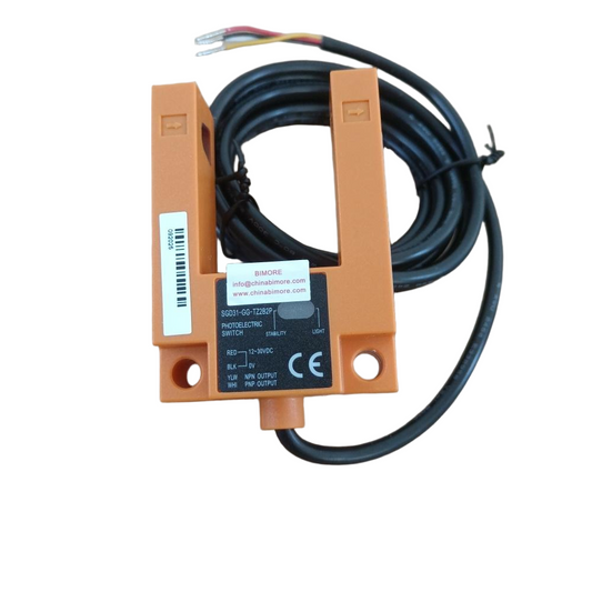 2PCS/LOT Elevator Leveling Sensor SGD31-GG-TZ2B2P Lift Parts