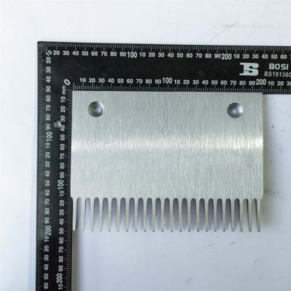 10PCS 200*145*145 Middle Escalator Comb Aluminium L200mm W145mm Hole Space 145mm 22 Teeth Escalator Metal Comb Use for BLT