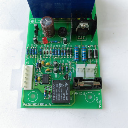 1pcs AEG09C685*A Elevator PCB Elevator Car Top Emergency Power Board Car Top Power Board EPU-100