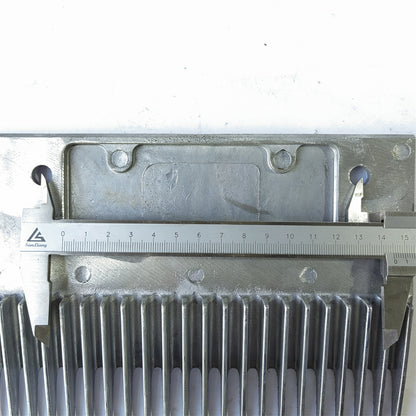 10PCS 202*145*145 Left Escalator Comb Aluminium  L202mm W145mm Hole Space 145mm 22 Teeth Escalator Metal Comb Use for BLT
