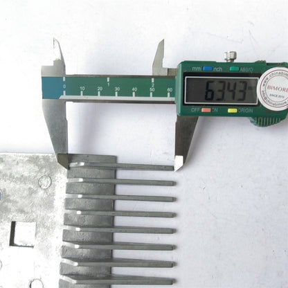 10PCS Escalator Comb SFR247416 DAW-A305004N  L199mm W154mm Hole Space 145mm RHS/CTR 22 Teeth Escalator Metal Comb Use for 9500